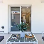 Phaedrus Living Seaside Luxury Limnaria 172