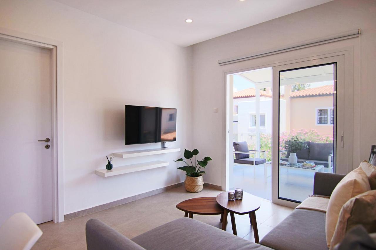 Phaedrus Living Seaside Luxury Limnaria 172 Apartment Paphos